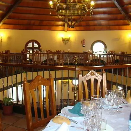 Escua 2*